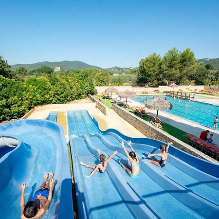 Camping Les Hautes Prairies Lourmarin Ngoại thất bức ảnh