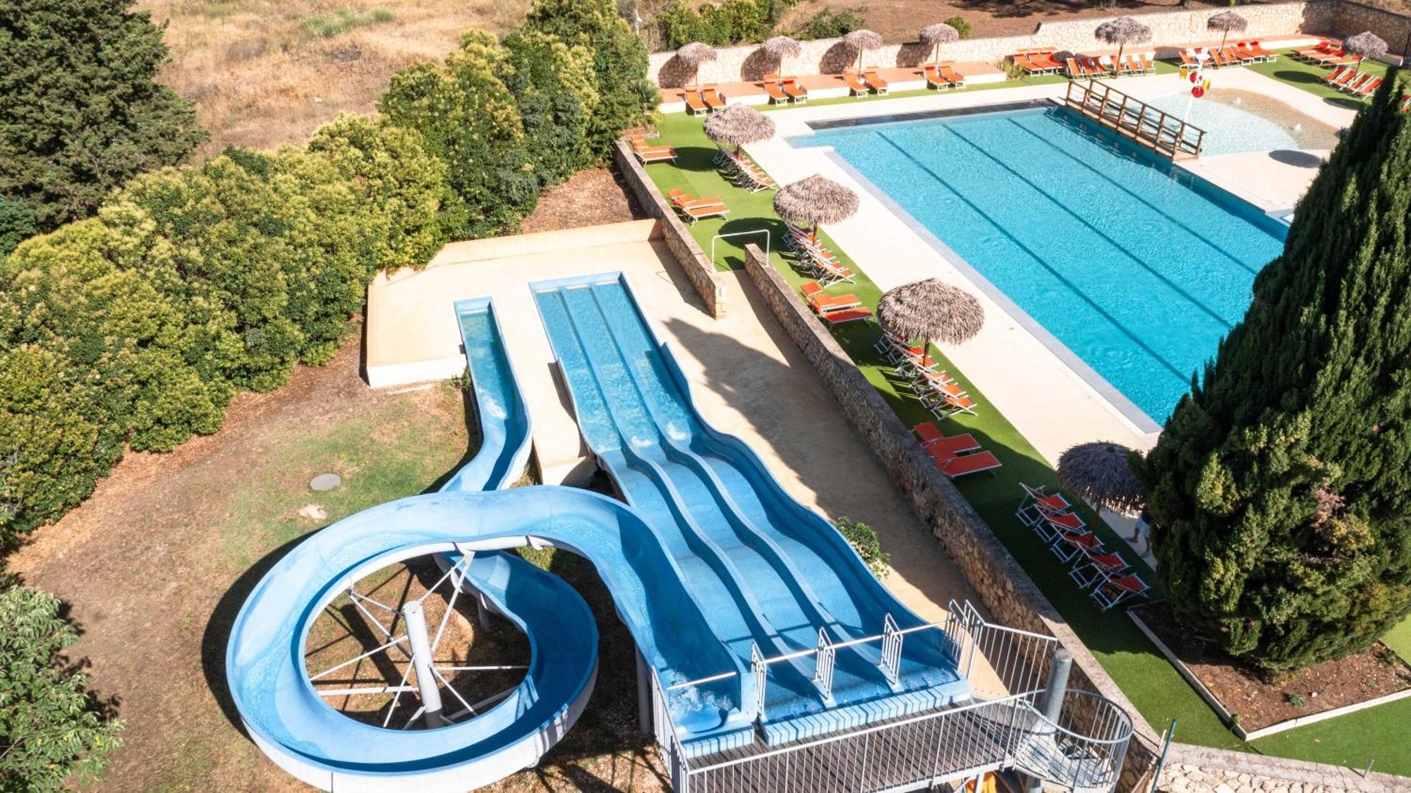 Camping Les Hautes Prairies Lourmarin Ngoại thất bức ảnh