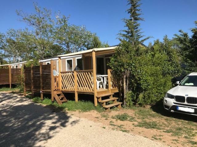 Camping Les Hautes Prairies Lourmarin Ngoại thất bức ảnh